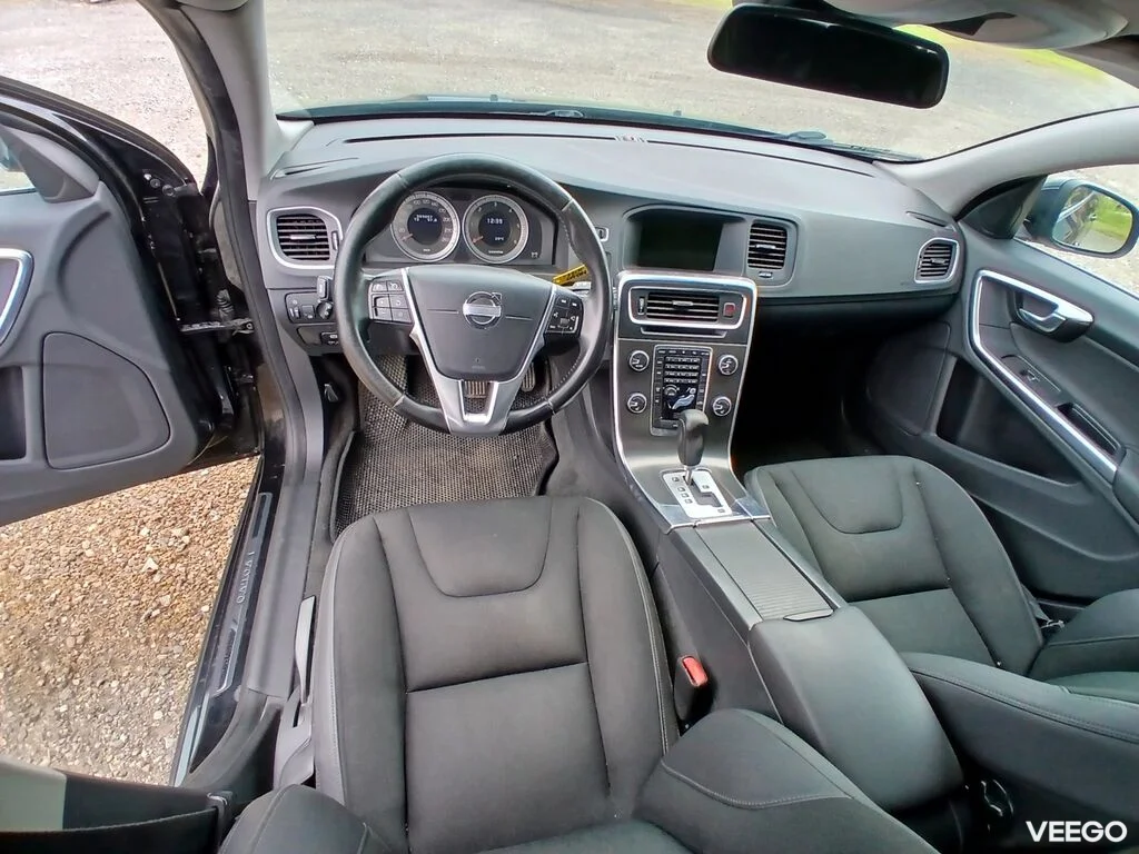 Volvo V60 2.0 120kW
