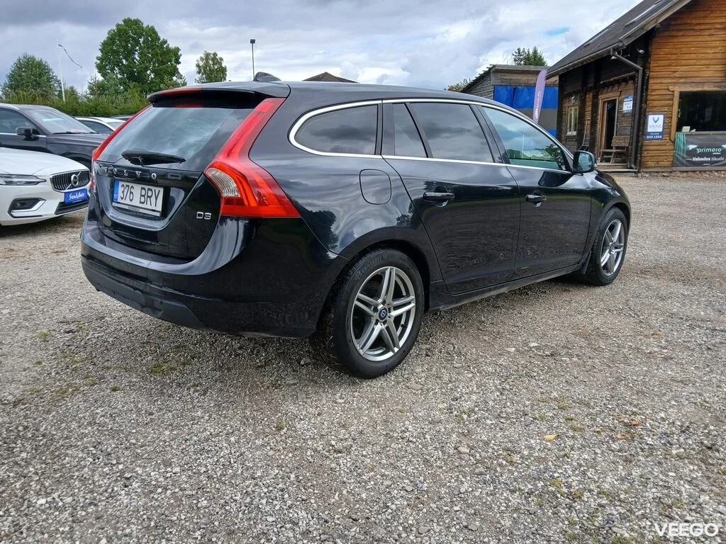 Volvo V60 2.0 120kW