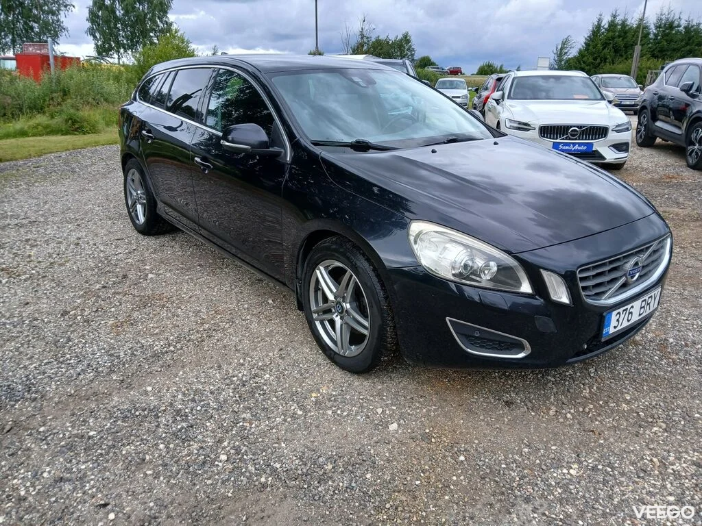 Volvo V60 2.0 120kW