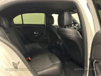 Mercedes-Benz A180 - 85kW thumbnail