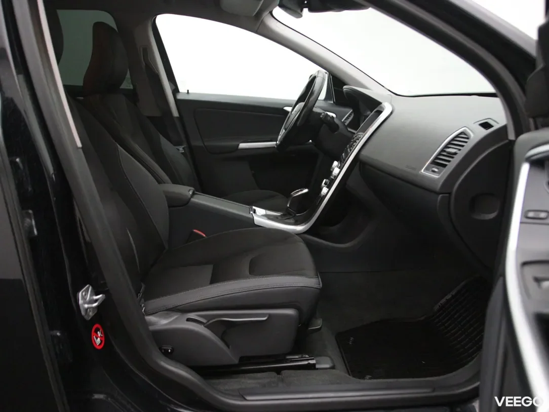 Volvo XC60 2 133kW