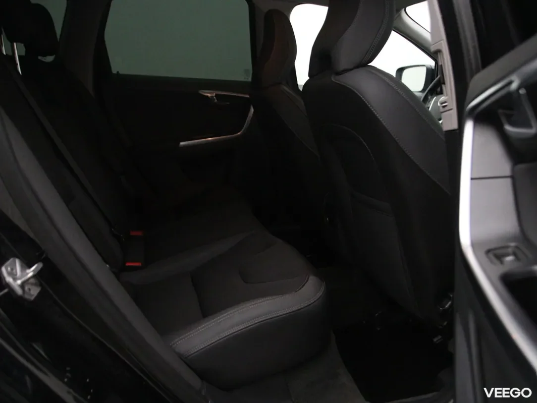 Volvo XC60 2 133kW