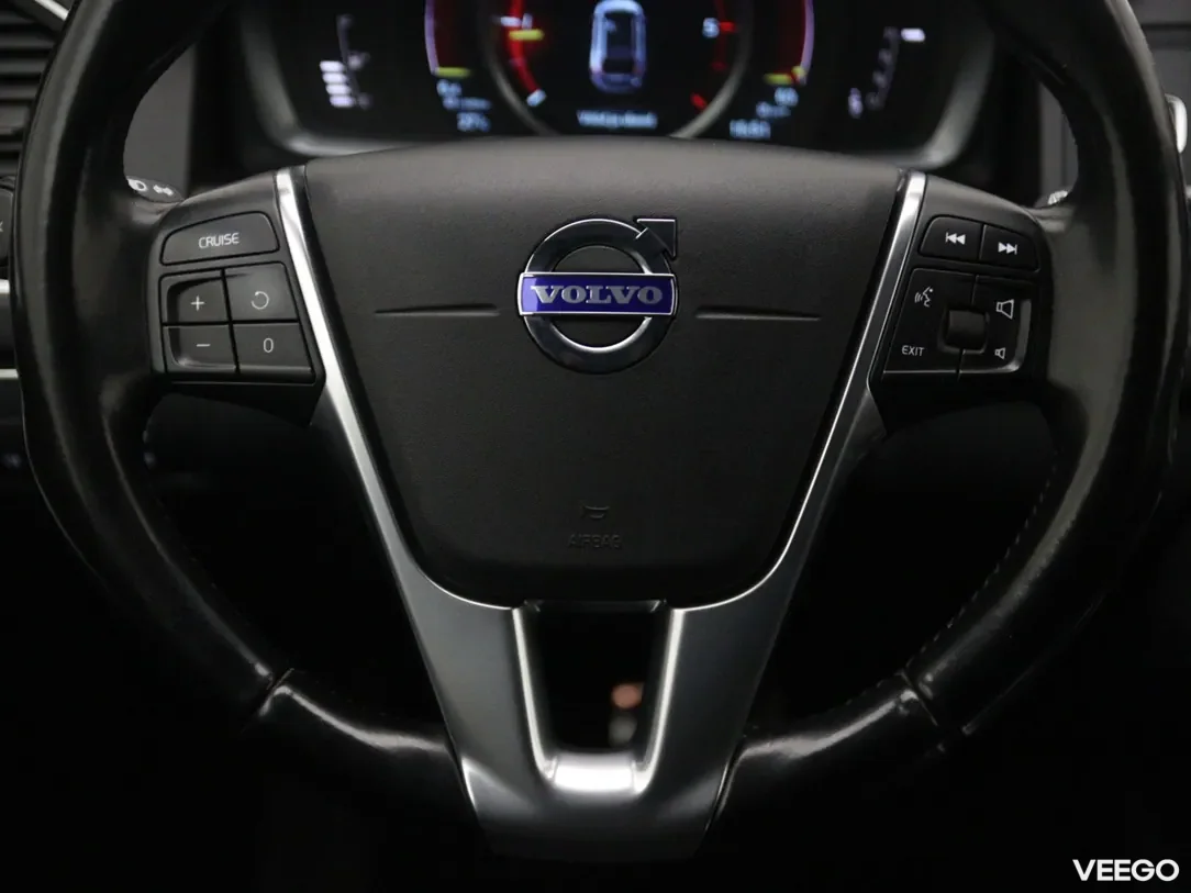 Volvo XC60 2 133kW