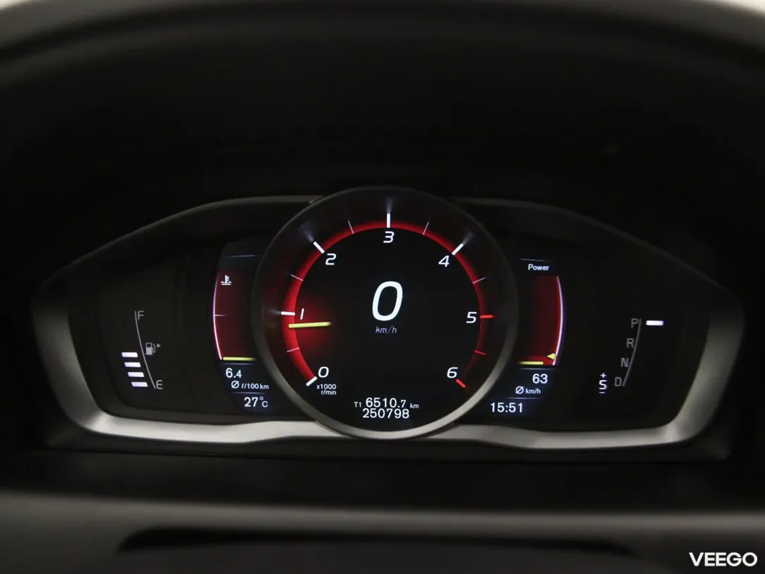 Volvo XC60 2 133kW