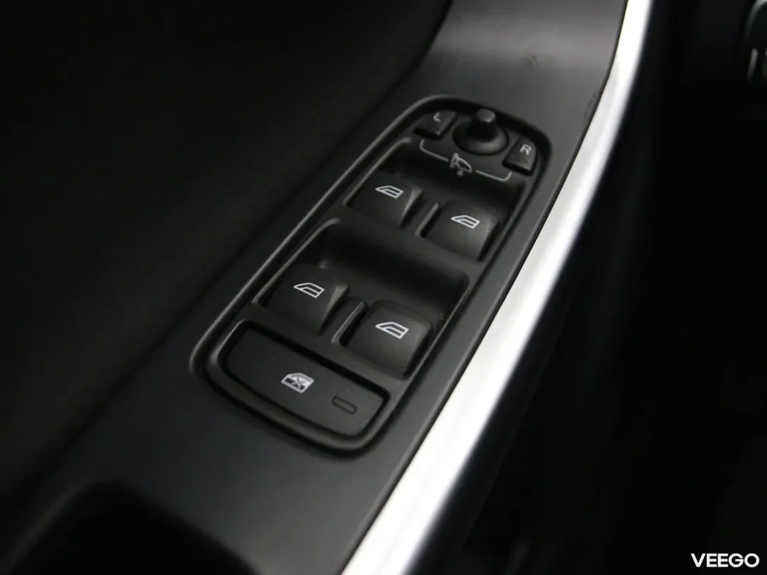 Volvo XC60 2 133kW