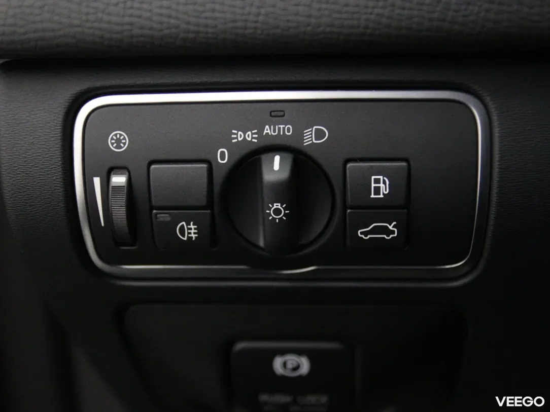Volvo XC60 2 133kW