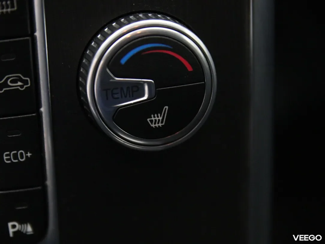 Volvo XC60 2 133kW