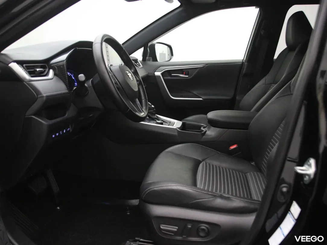 Toyota RAV4 2.5 163kW