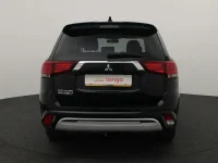 Mitsubishi Outlander 2.4 165kW thumbnail