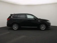 Mitsubishi Outlander 2.4 165kW thumbnail