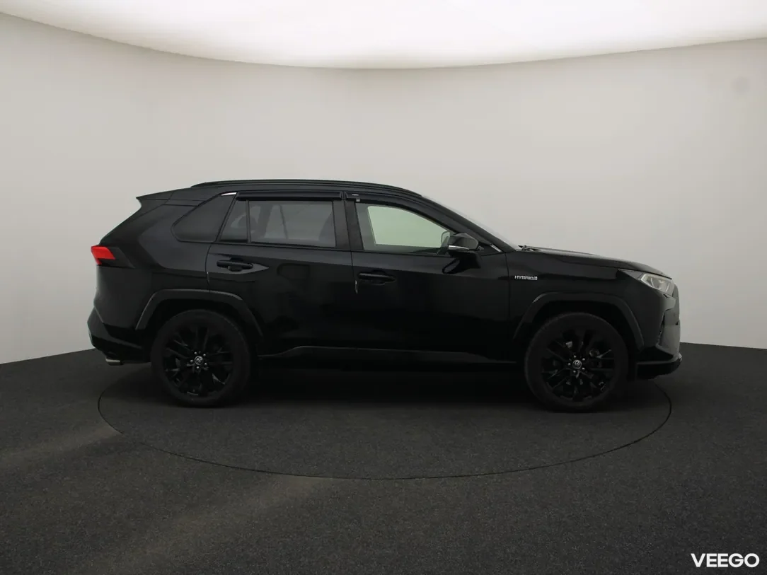 Toyota RAV4 2.5 163kW
