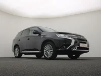 Mitsubishi Outlander 2.4 165kW thumbnail