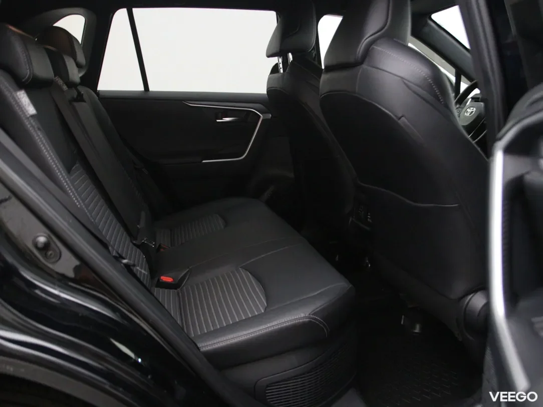 Toyota RAV4 2.5 163kW