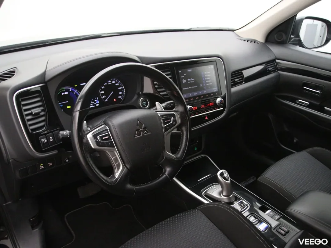 Mitsubishi Outlander 2.4 165kW