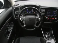 Mitsubishi Outlander 2.4 165kW thumbnail