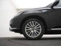 Mitsubishi Outlander 2.4 165kW thumbnail