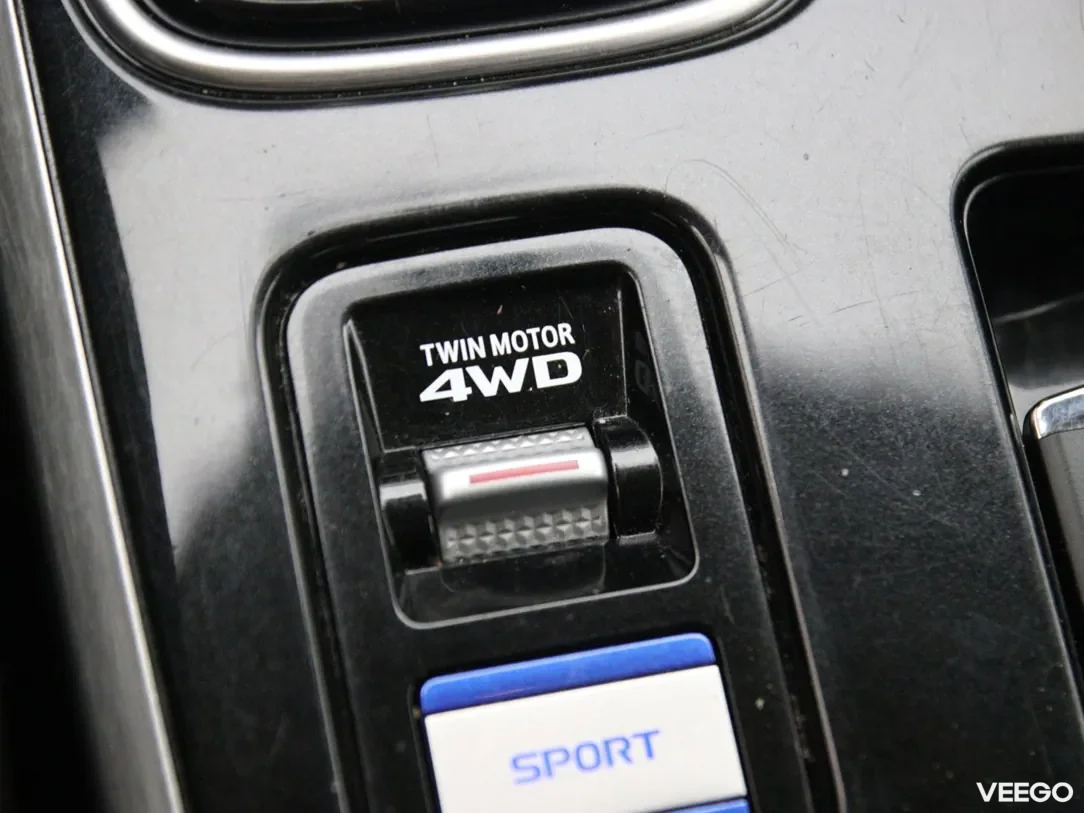 Mitsubishi Outlander 2.4 165kW