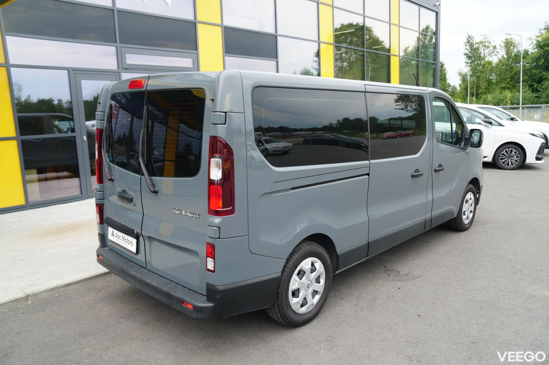 Renault Trafic Passenger Grandpack Clim L2H1 2 110kW