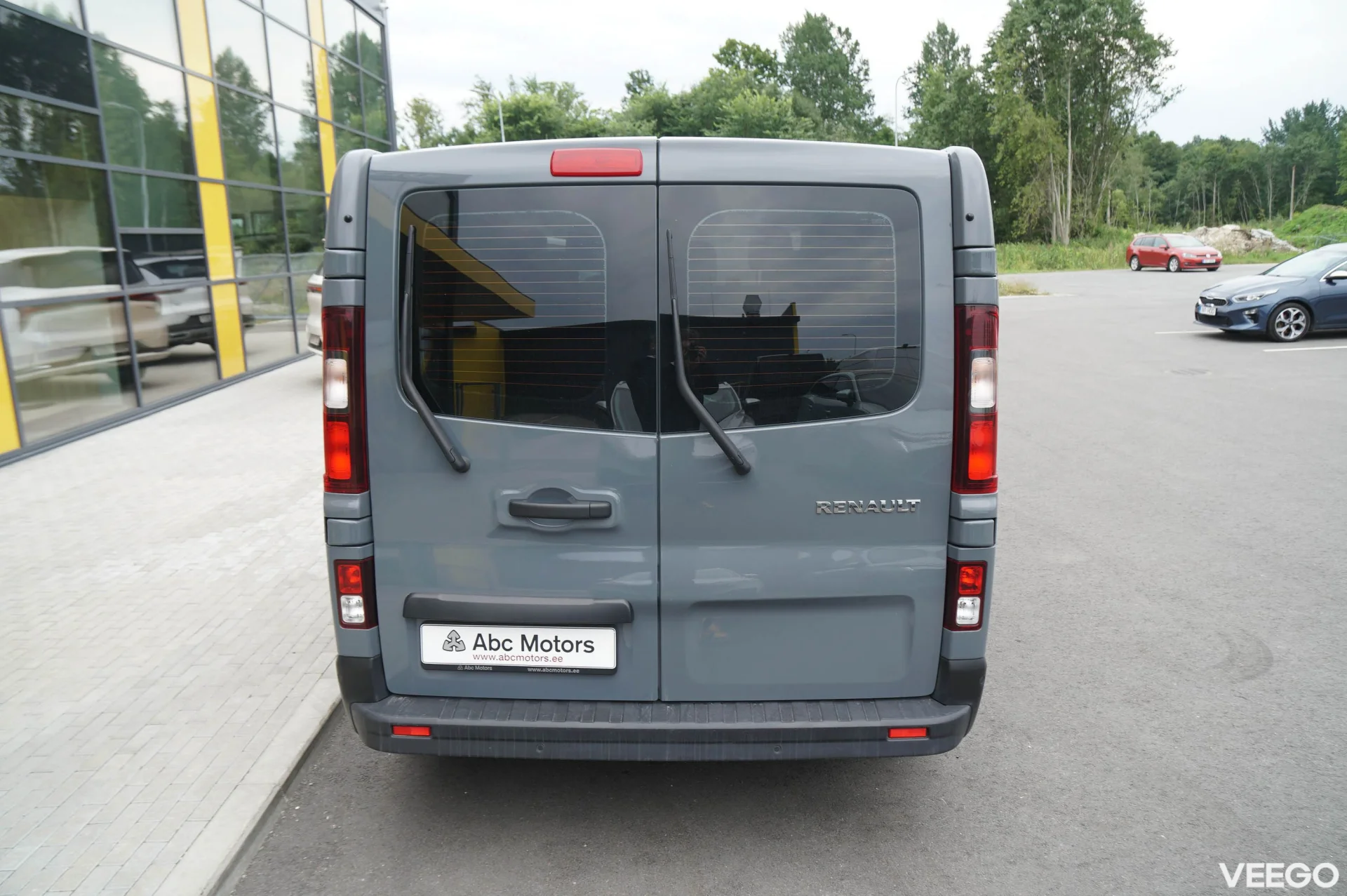Renault Trafic Passenger Grandpack Clim L2H1 2 110kW