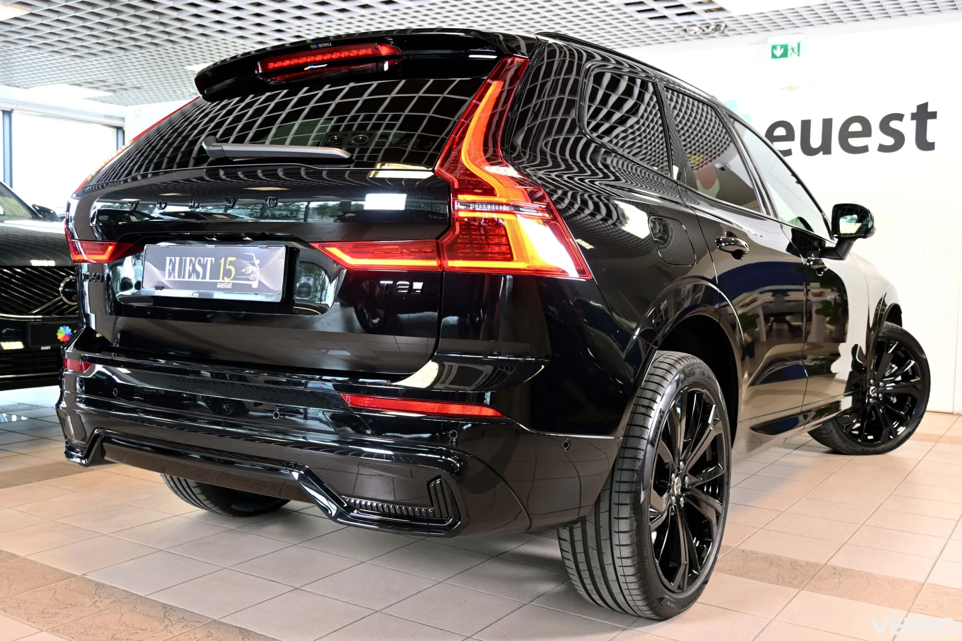 Volvo XC60 AWD T8 H&K BLACK EDITION XENIUM INTELLI SAFE PRO FACELIFT 2 335kW