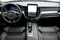 Volvo XC60 AWD T8 H&K BLACK EDITION XENIUM INTELLI SAFE PRO FACELIFT 2 335kW thumbnail
