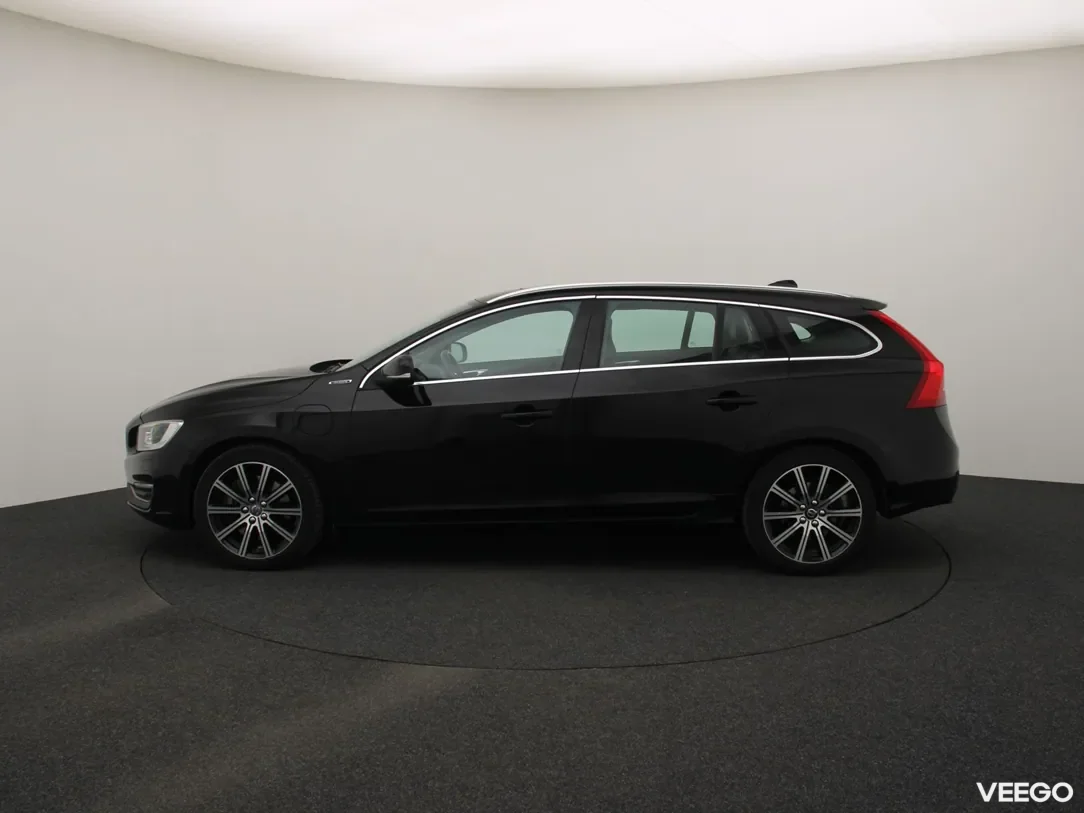Volvo V60 2.4 212kW