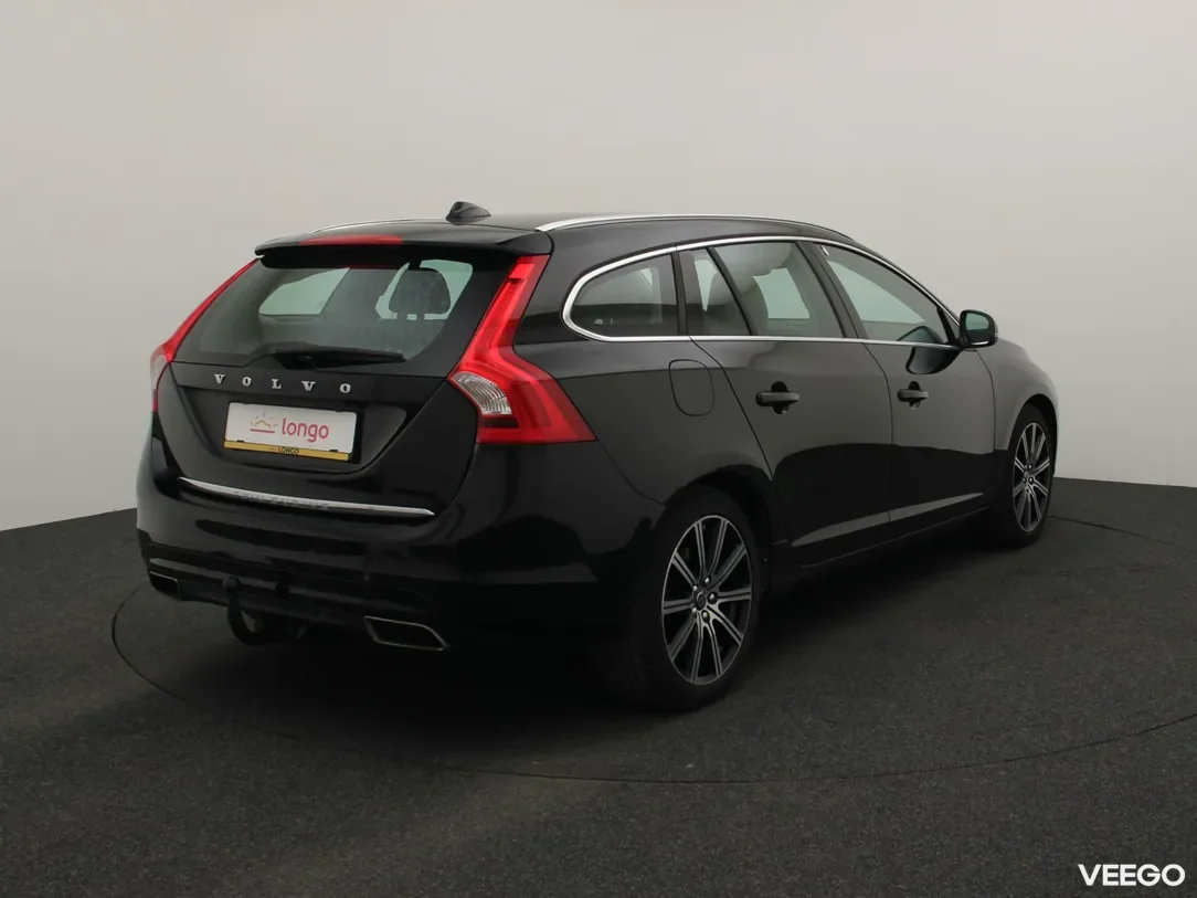 Volvo V60 2.4 212kW