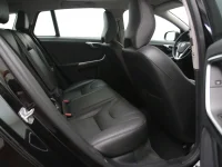 Volvo V60 2.4 212kW thumbnail
