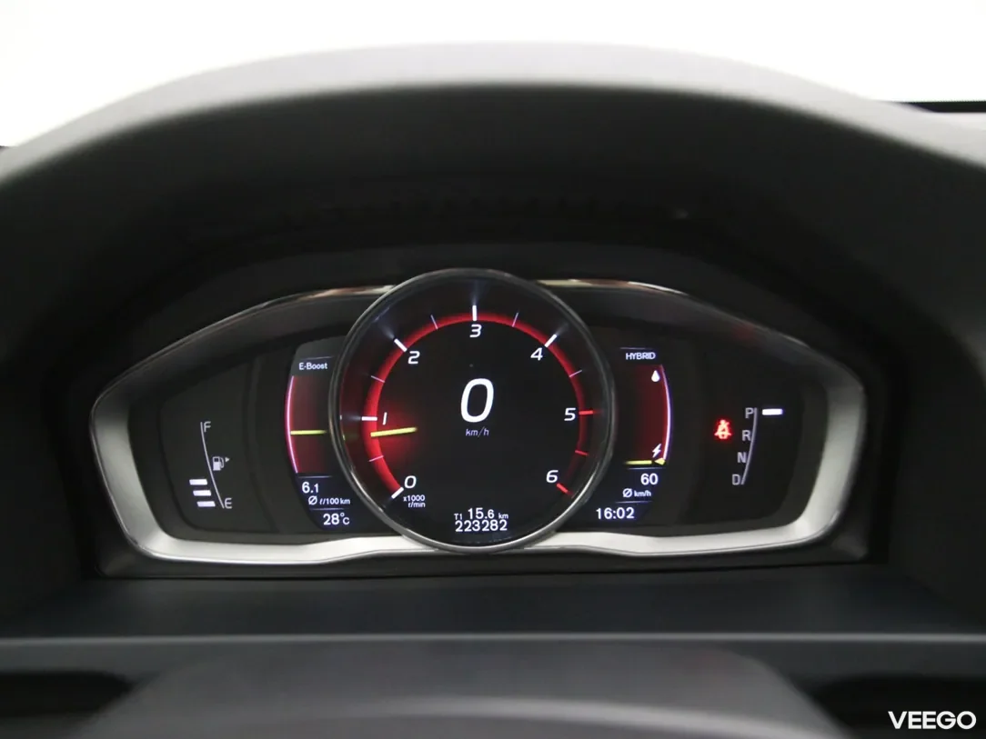 Volvo V60 2.4 212kW