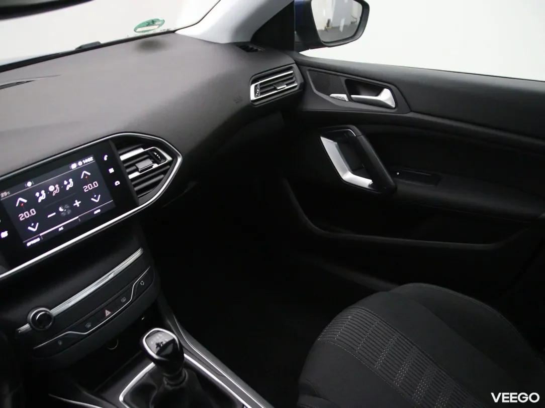 Peugeot 308 1.2 81kW