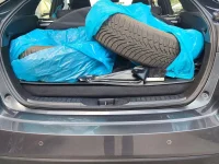 Toyota PRIUS PHV 72kW thumbnail