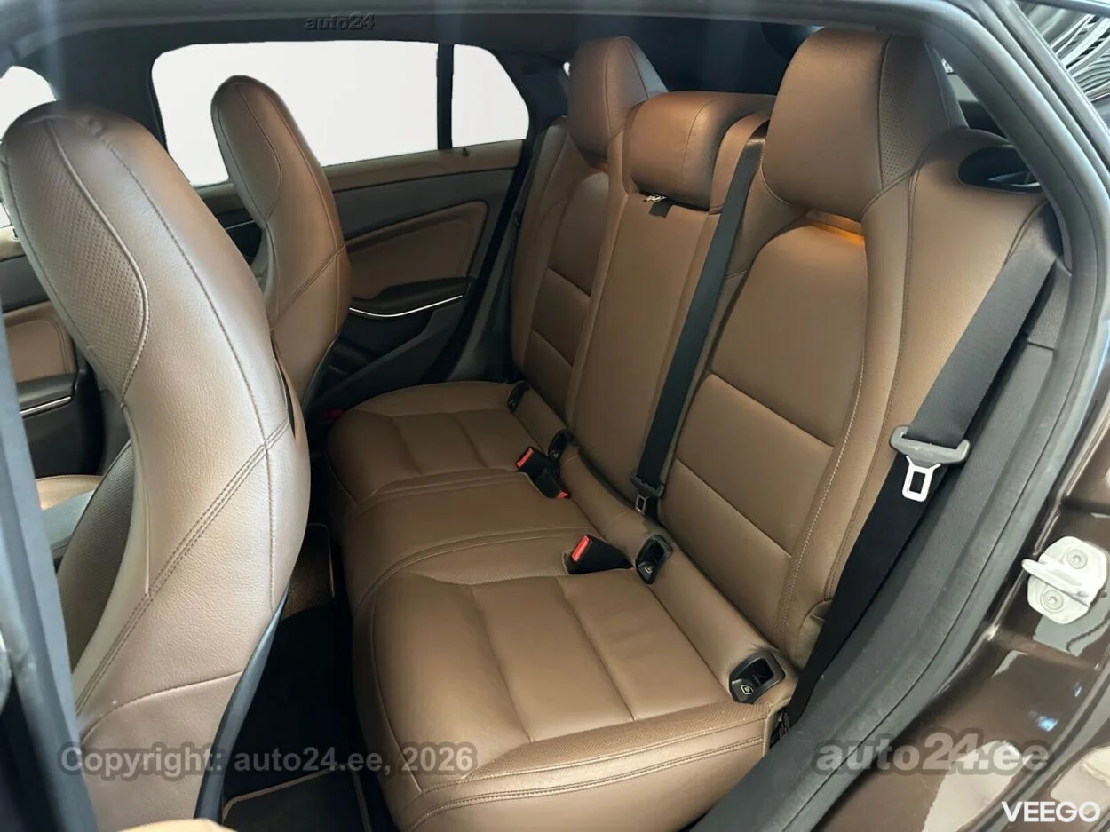 Mercedes-Benz CLA200 - 2.1 100kW
