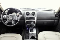 Jeep Cherokee 3.7 155kW thumbnail