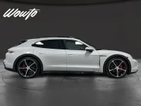 Porsche Taycan 4S Cross Turismo/ BOSE / MOMS / SE SPEC 380kW thumbnail