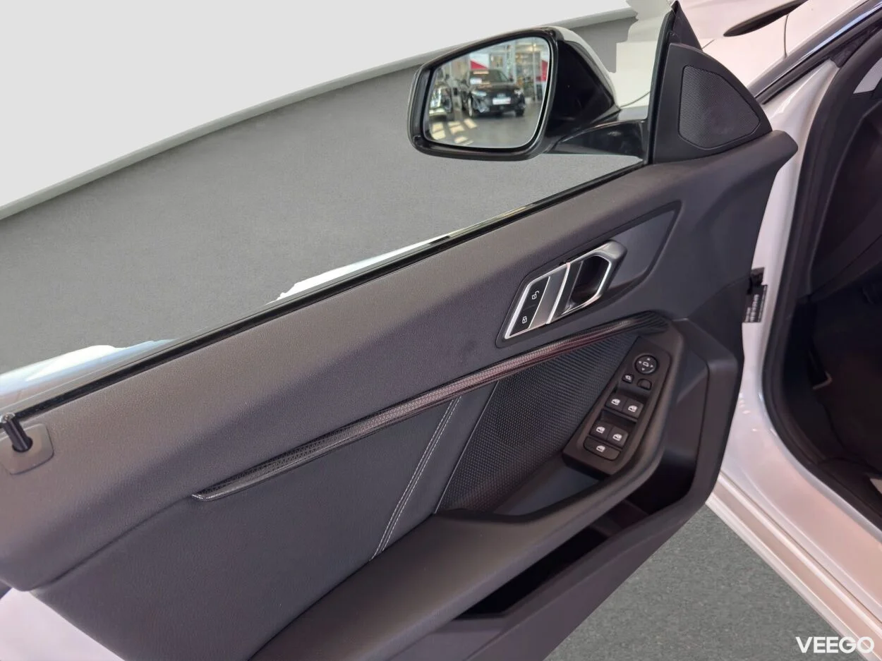 BMW 218 103kW