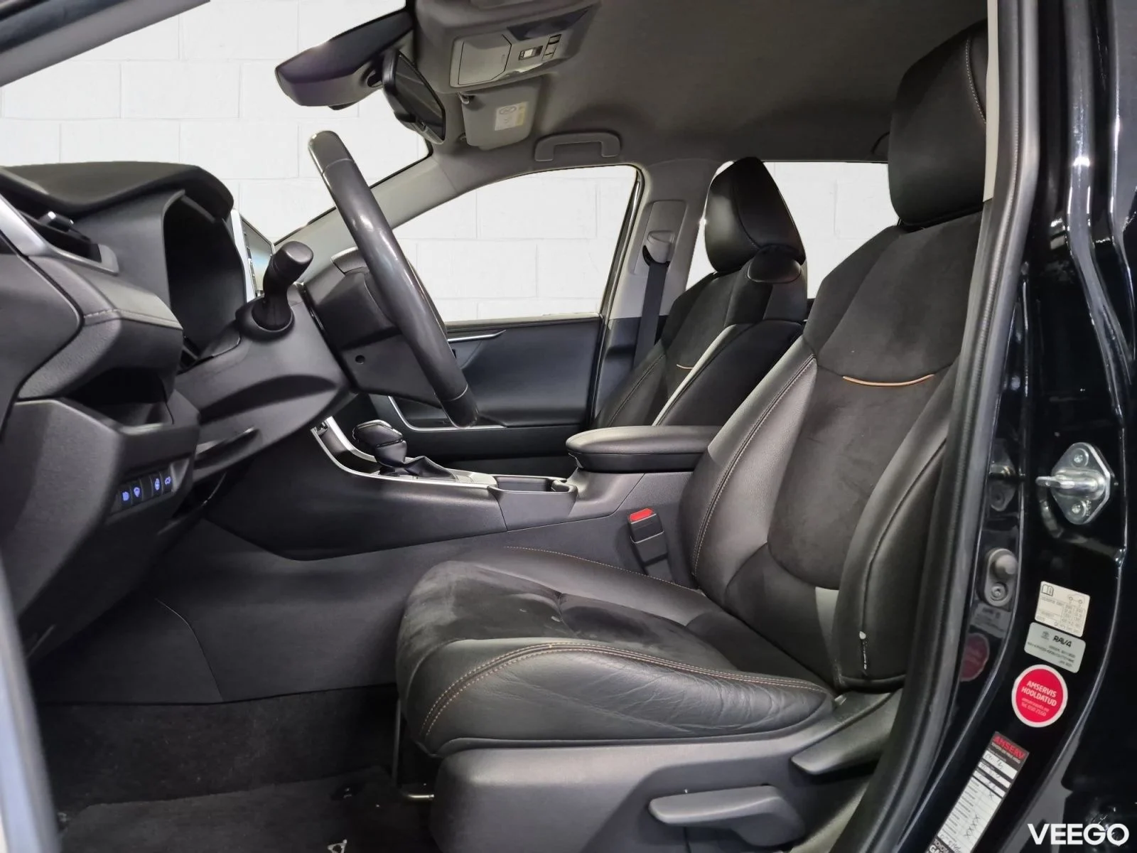 Toyota RAV4 Luxury Plus 2 129kW