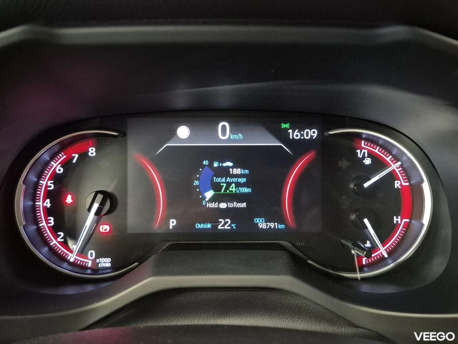 Toyota RAV4 Luxury Plus 2 129kW