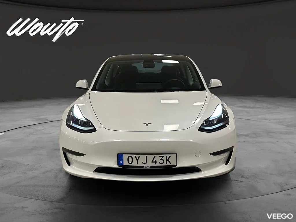 Tesla Model 3 Long Range AWD 498hk Panorama 366kW