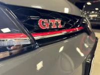 Volkswagen Golf GTI TCR 290hk DSG / DCC / Panorama / ACC 0kW thumbnail