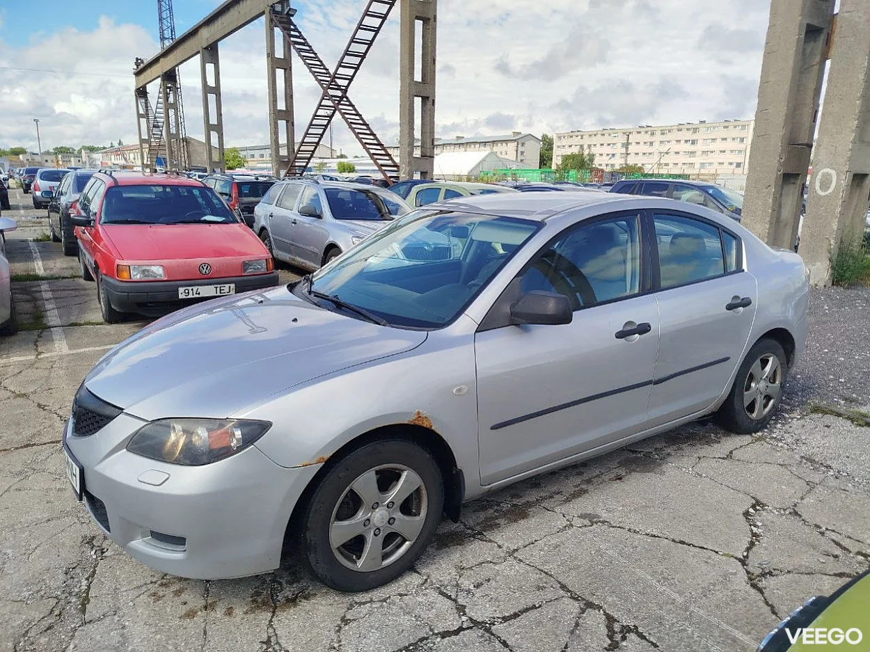Mazda 3 1.6 77kW