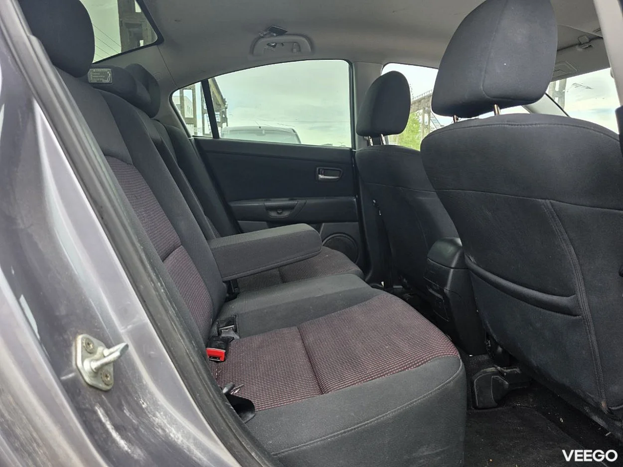 Mazda 3 1.6 77kW