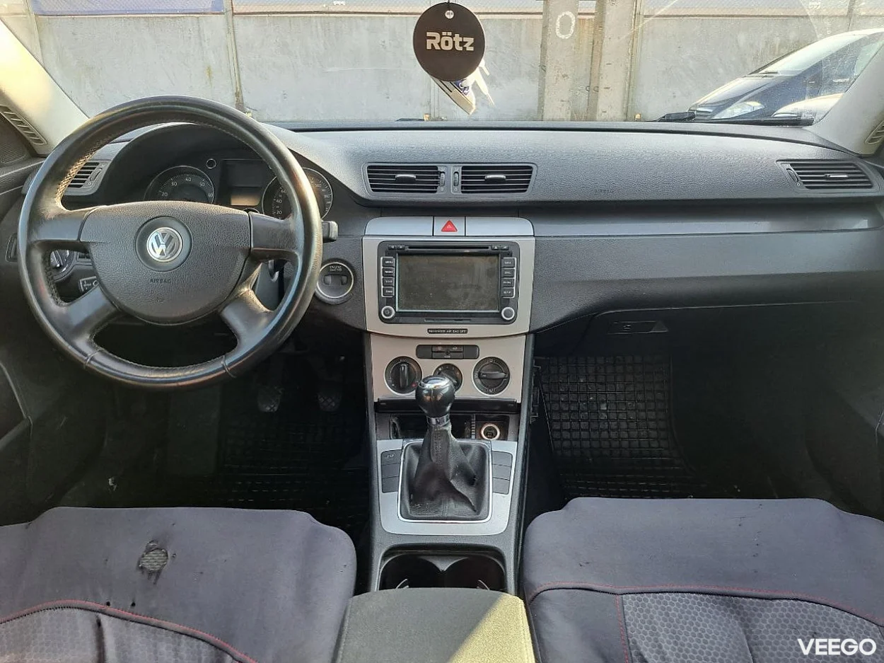 Volkswagen Passat 1.6 85kW