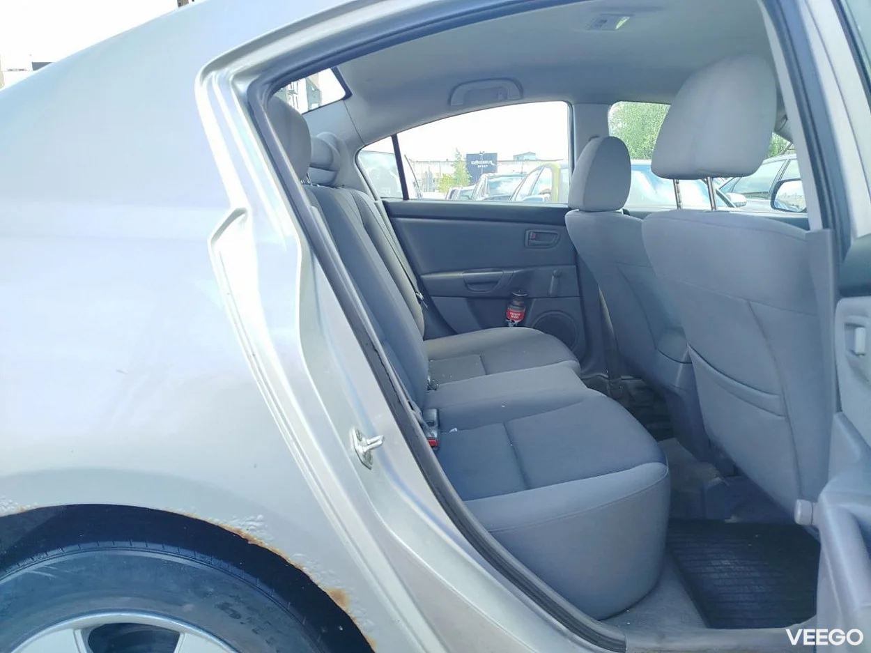Mazda 3 1.6 77kW