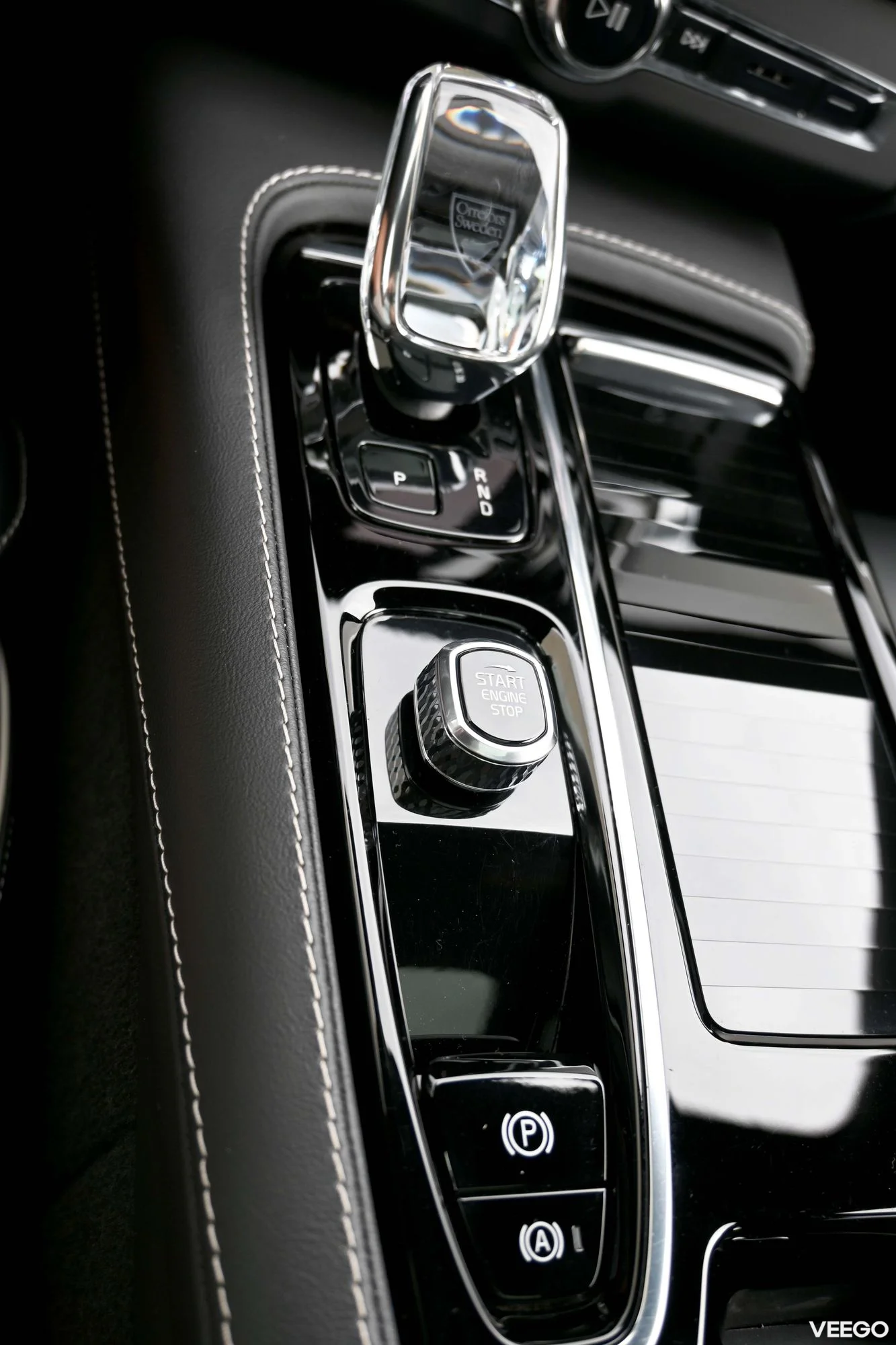 Volvo V90 AWD H&K ULTIMATE DARK XENIUM PRO INTELLI GOOGLE 2 293kW