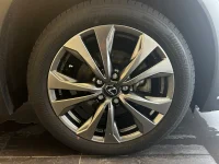 Lexus UX 300h - 112kW thumbnail