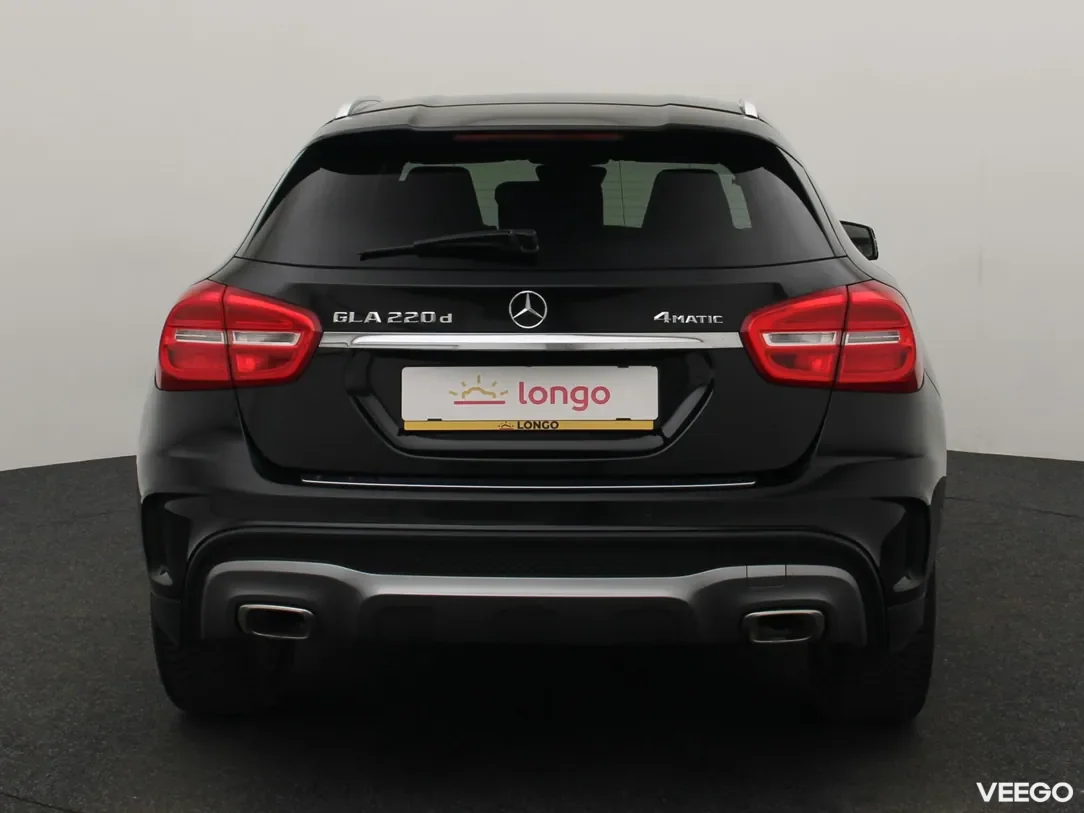 Mercedes-Benz GLA220 2.1 130kW