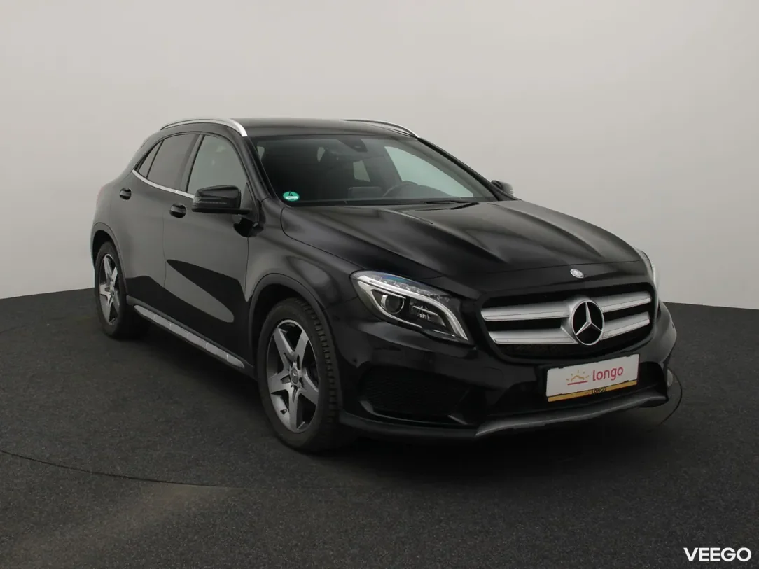 Mercedes-Benz GLA220 2.1 130kW