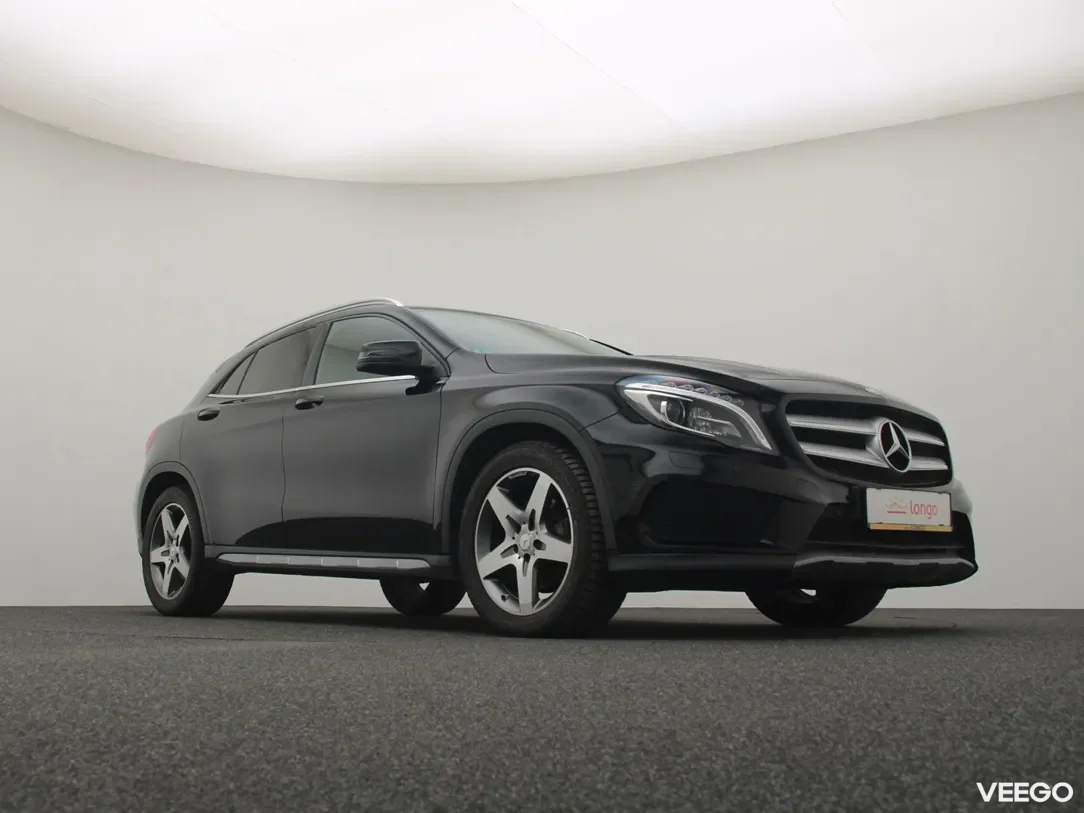 Mercedes-Benz GLA220 2.1 130kW