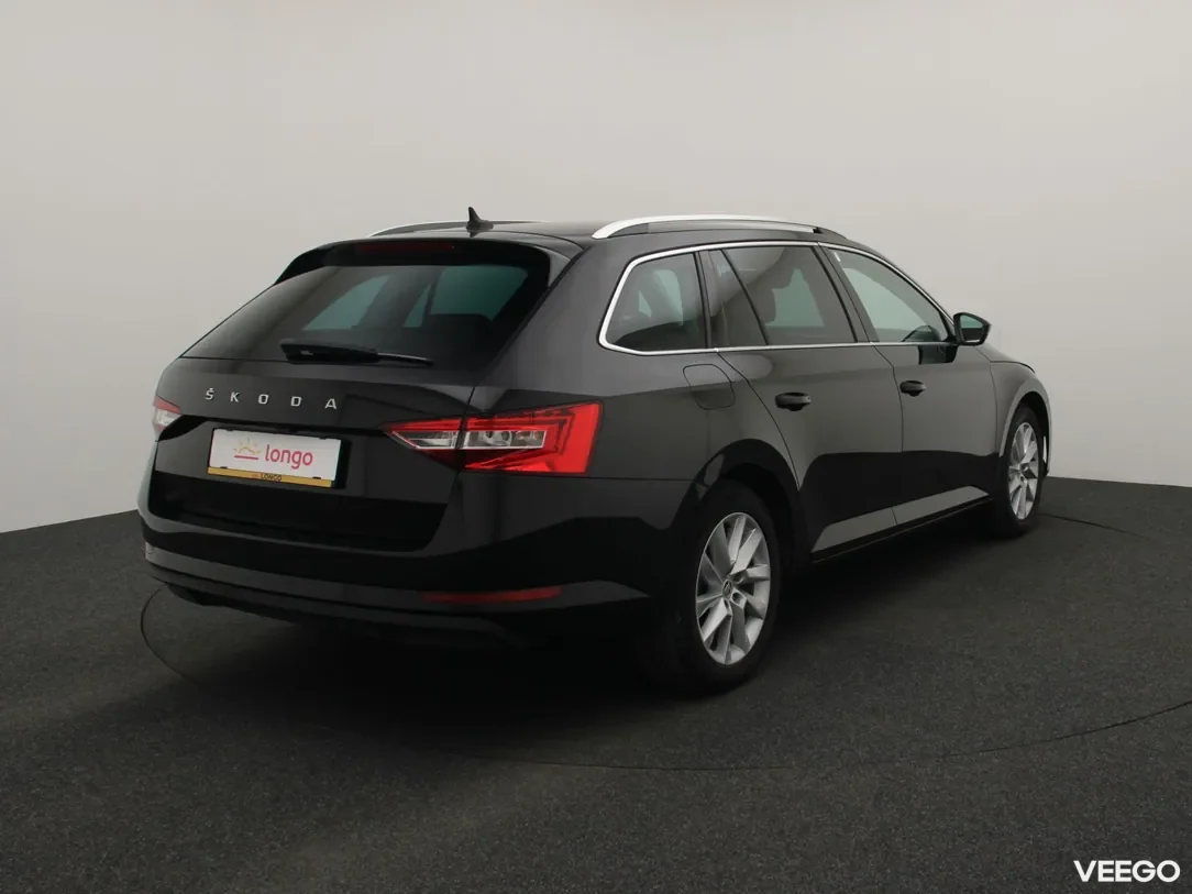 Skoda Superb 1.4 160kW