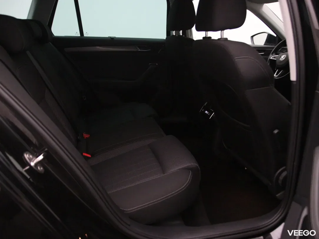 Skoda Superb 1.4 160kW